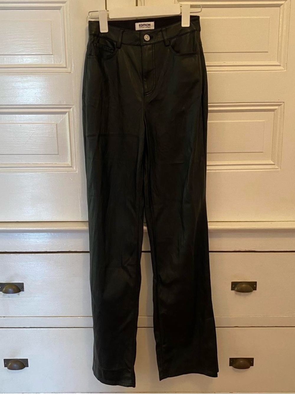 EDITION Express Faux Leather Straight-Leg Pants in Black